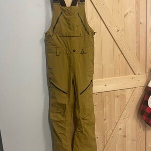 Volcom snow bibs